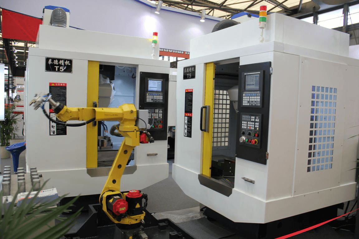 国内首创 行业领先 华中数控智能工厂高调亮相上海机床展 武汉华中数